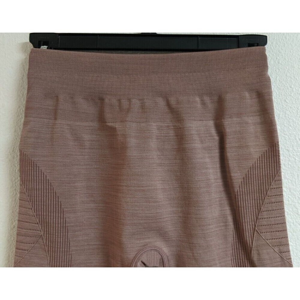 Women's ALPHALETE Mauve Compression Leggings Small - Picture 4 of 9